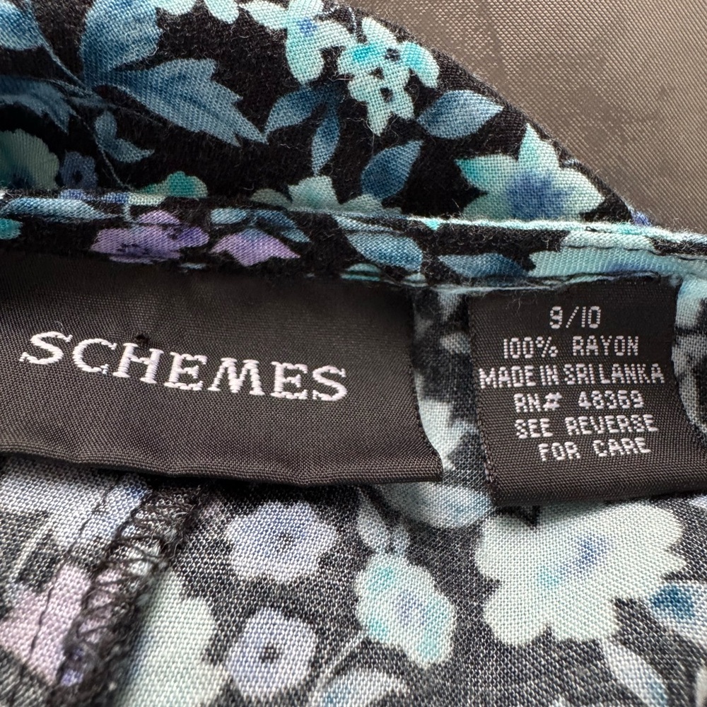 Floral Sleeveless Dress - Blue and Black - Picture 2 of 2